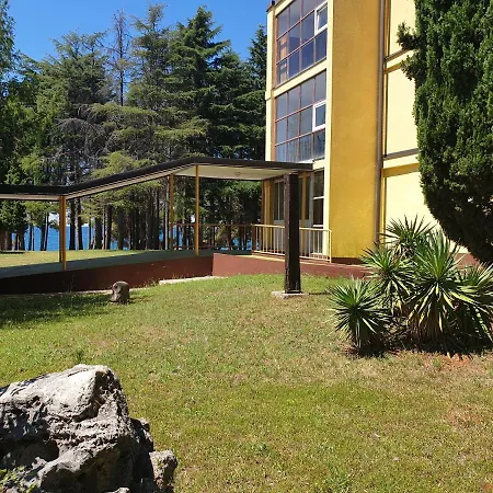 Youth Pinesta Hostel