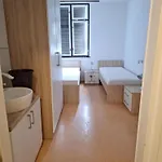 Youth Pinesta Hostel Novigrad (Istria)