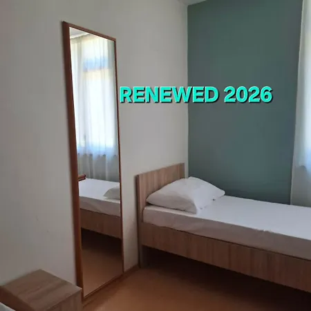 Youth Pinesta Auberge de jeunesse Novigrad Istria