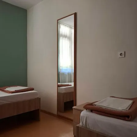 Youth Pinesta Novigrad Istria